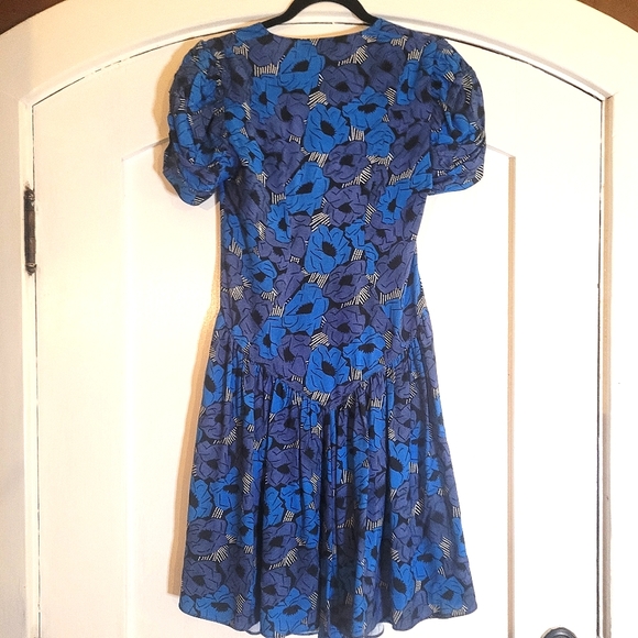 NWT YVES SAINT LAURENT Resort 2012 YSL Tie Front Blue floral Print Crepe dress - Picture 2 of 6